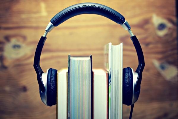 19 of the best podcasts for authors and writers